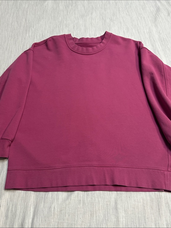 lululemon athletica Tops - Lululemon perfectly oversized Crew